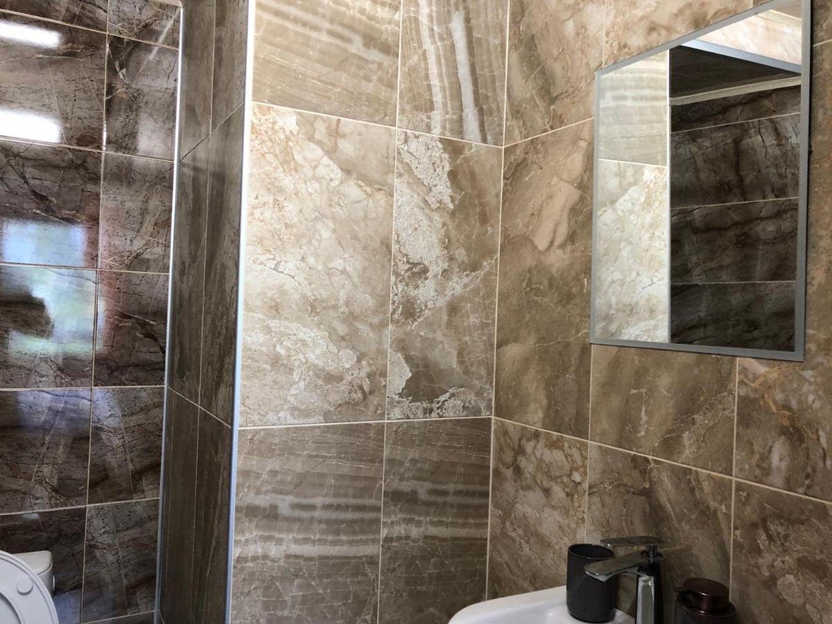 Guest House Rest ساباريفا بانيا المظهر الخارجي الصورة