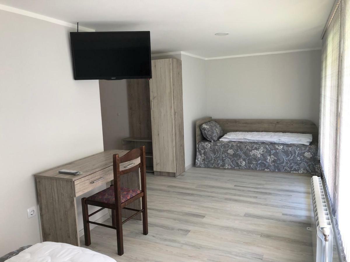 Guest House Rest ساباريفا بانيا المظهر الخارجي الصورة
